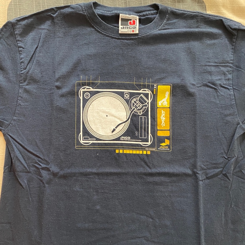 Extremely rare vintage Jnco rave tee shirt graff turntables